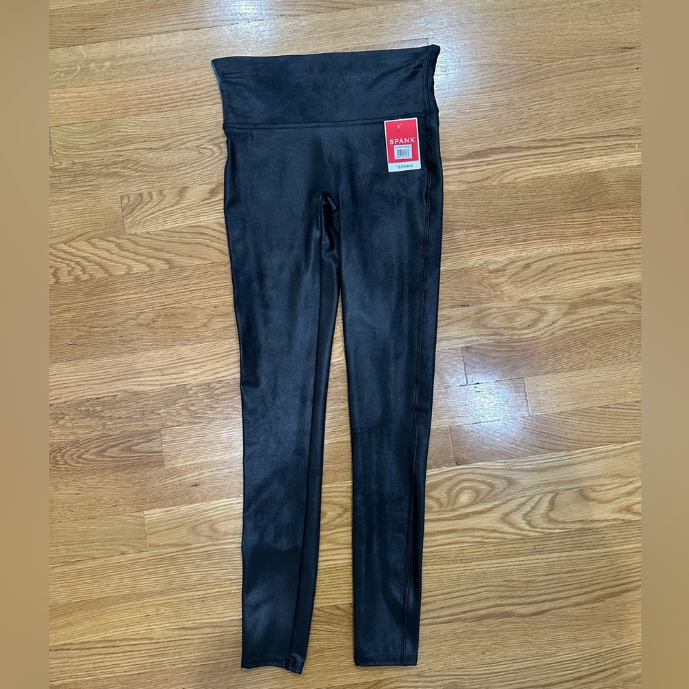Spanx faux leather legging small regular NWT